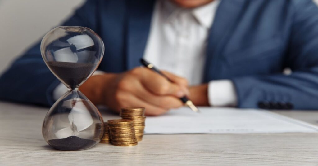 Entenda o que é e a importância da certificação CNPI no mercado financeiro