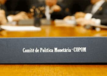 Selic Reduzida a 11,75% pelo Copom impacta seu futuro financeiro e emprГѓВ©stimos!
