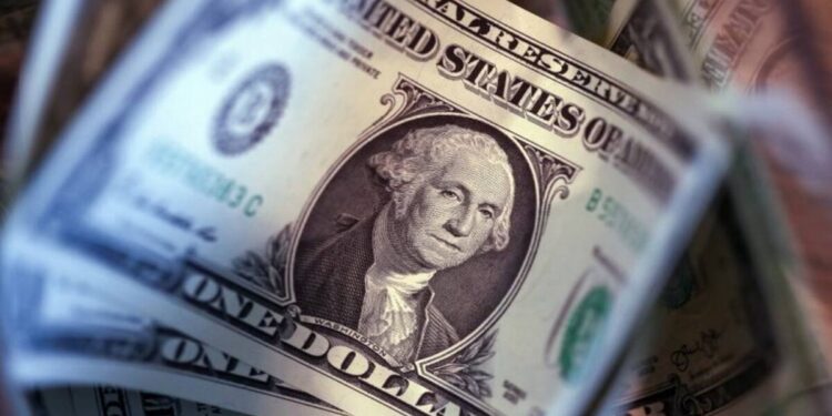 Alta do DГѓВіlar: Como a PolГѓВtica MonetГѓВЎria Impacta o Futuro do Investimento 2024