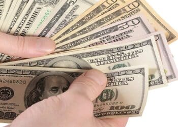 CotaГѓВ§ГѓВЈo do DГѓВіlar para 2024 ГѓВ© de que ele continue abaixo dos R$ 5,00?