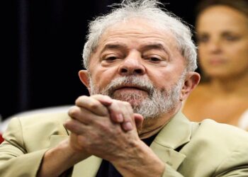 Presidente Lula se Encontra com FHC e Noam Chomsky em SГѓВЈo Paulo