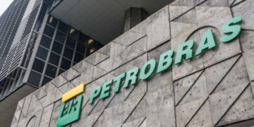 Petrobras (PETR4): AГѓВ§ГѓВµes sobem com promessas da nova CEO Magda Chambriard!