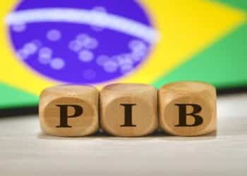 IBGE Revela PIB do 3T23: Economia Brasileira Гѓв‚¬ Beira de um PrecipГѓВ­cio?