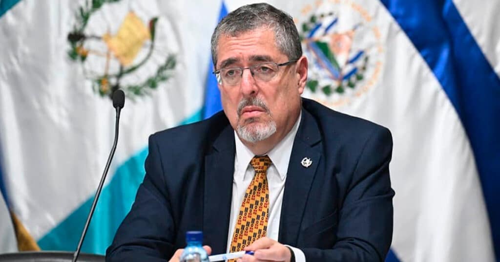 Após Atrasos e Tensões Bernardo Arévalo Assume Presidência da Guatemala