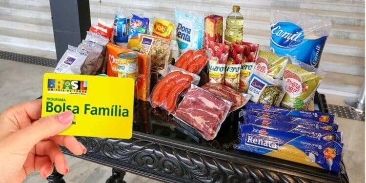 Cesta BГѓВЎsica do Bolsa FamГѓВ­lia: Veja as DATAS e VALORES do benefГѓВ­cio