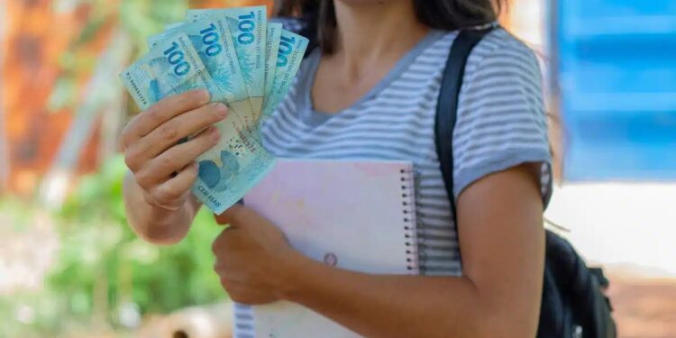 Lula Sancionou PoupanГѓВ§a de Incentivo para Estudantes de Ensino MГѓВ©dio!