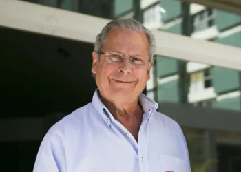 Depois de Mantega, Lula vai tentar reabilitar JosГѓВ© Dirceu?