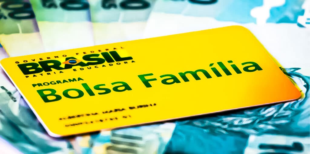 Saiba como sacar o Bolsa Família sem cartão: Dicas e calendário de Abril 2024!