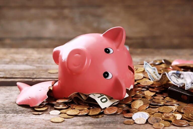 Como investir de forma segura e prática além da poupança