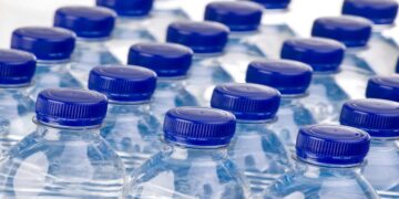 Cuidado no Mercado: Anvisa confirma contaminaГѓВ§ГѓВЈo NESTAS marcas de ГѓВЎgua