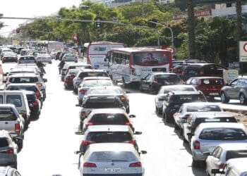 Motoristas RecГѓВ©m-habilitados deverГѓВЈo cumprir NOVA obrigaГѓВ§ГѓВЈo; veja qual