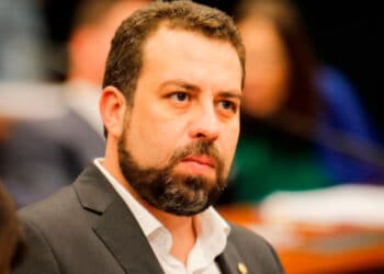 PrГѓВ©-Candidato a Prefeitura de SP Boulos critica prefeito Ricardo Nunes por apoiar Bolsonaro