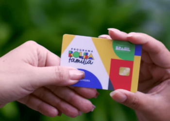 Bolsa FamГѓВ­lia BeneficiarГѓВЎ 21 MilhГѓВµes de FamГѓВ­lias: CrГѓВ­ticas e AtualizaГѓВ§ГѓВµes do Programa