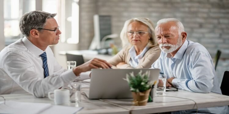 Novos benefГѓВ­cios do governo para idosos a partir de 60 anos: descubra quais sГѓВЈo!