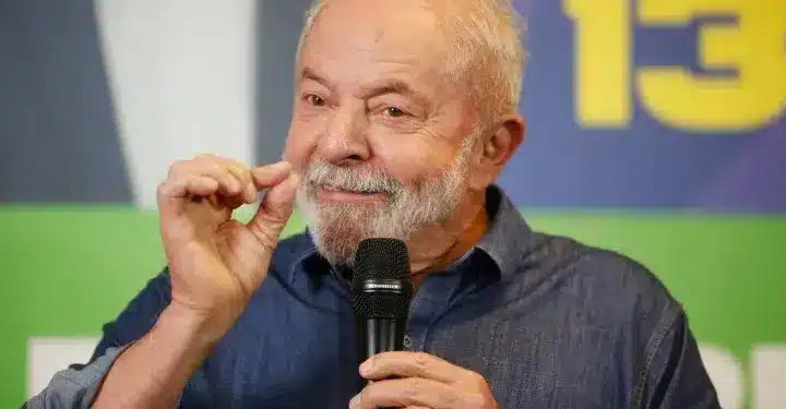 Lula precisa calГѓВ§ar as sandГѓВЎlias da humildade