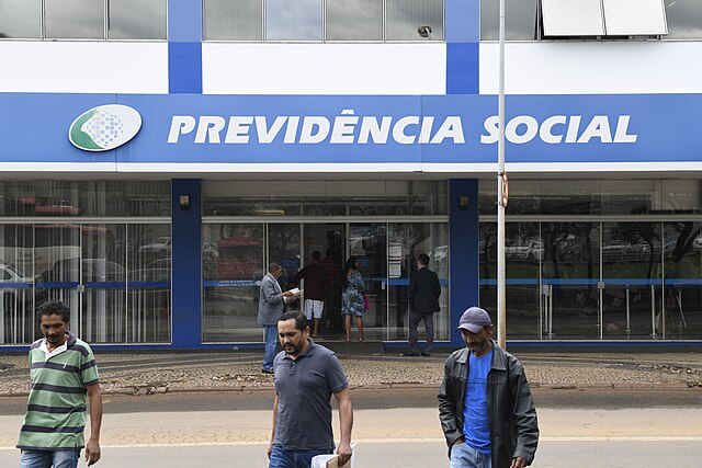 Caixa libera PIS/PASEP 2024: Veja as datas, valores e como consultar seu benefГѓВ­cio!