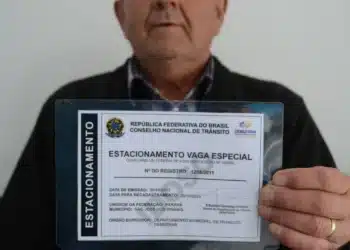 Novo aplicativo simplifica acesso ao CartГѓВЈo de Estacionamento para Idosos