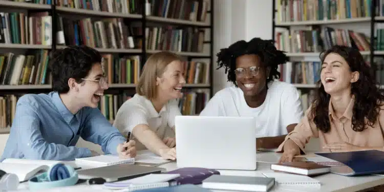 Pix de R$ 200 para Estudantes: Saiba Como Receber seu BenefГѓВ­cio da Caixa!