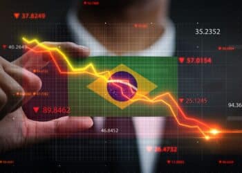 Na semana passada, chamei a atenГѓВ§ГѓВЈo para a questГѓВЈo do Risco Brasil, algo que nГѓВЈo ГѓВ© novidade e que frequentemente volta a afetar os investimentos