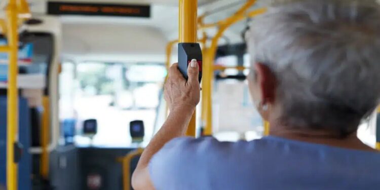 Novo CartГѓВЈo de ГѓвЂќnibus para Idosos a partir de 60 anos: Confira Como Solicitar de Forma Simples