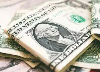 Estratégias de hedge cambial ganham força em meio a volatilidade do dólar