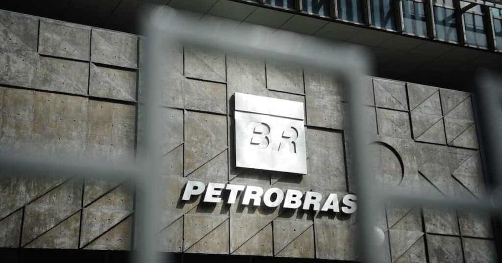 Novos Reajustes da Petrobras nos Preços da Gasolina e do Gás