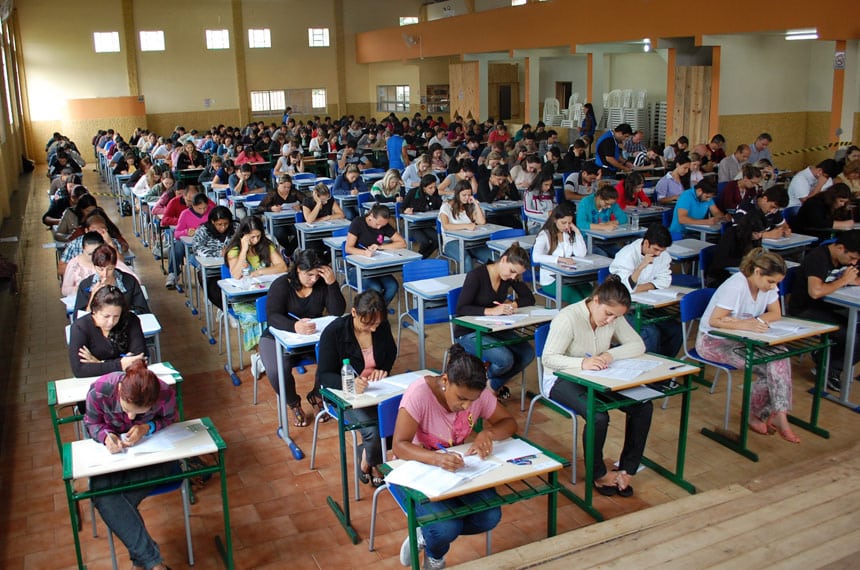 Conquiste sua Vaga! Concurso Caixa 2024: Guia Completo e Dicas de Sucesso