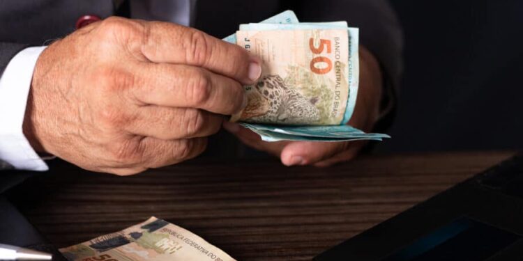 Saiba Quando e Como Receber os Novos Lotes do PIS/PASEP em 2024!