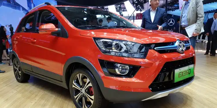 China Lidera em Carros ElГѓВ©tricos com Crescimento e InovaГѓВ§ГѓВЈo em 2024