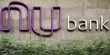 Nubank avalia mudança de domicílio para o Reino Unido