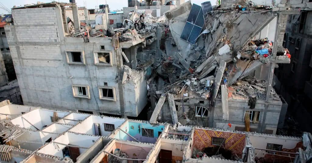 EUA diz que bombardeio de Israel em Rafah na Faixa de Gaza está dentro dos limites
