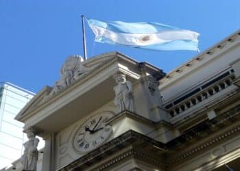 Argentina LanГѓВ§a Nota de 10 Mil Pesos Contra InflaГѓВ§ГѓВЈo Avassaladora!