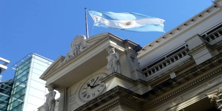 Argentina LanГѓВ§a Nota de 10 Mil Pesos Contra InflaГѓВ§ГѓВЈo Avassaladora!