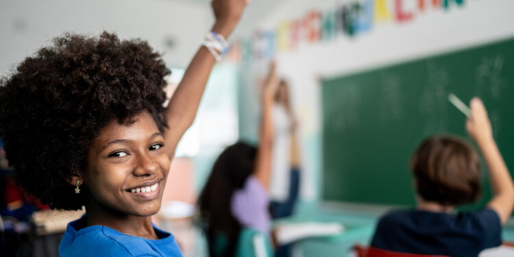 MEC LanГѓВ§a PolГѓВtica de EducaГѓВ§ГѓВЈo Étnico-Racial para Transformar Escolas!