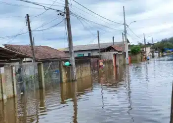 IsenГѓВ§ГѓВЈo da taxa de ГѓВЎgua e devoluГѓВ§ГѓВЈo do IPTU: as iniciativas da Prefeitura de Caxias para apoiar os afetados pelas chuvas.