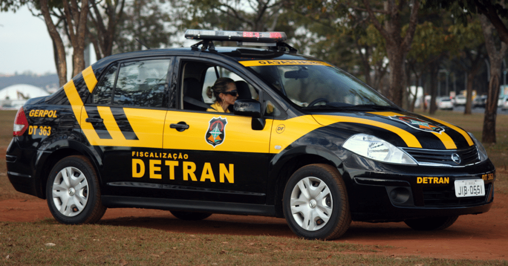 Ministério dos Transportes emite ALERTA para CNH de motoristas entre 18 e 70, 80, 90+ anos