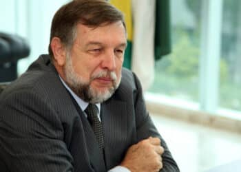 Bolsa FamГѓВ­lia sofre alteraГѓВ§ГѓВЈo e EXCLUI BPC do cГѓВЎlculo da Renda Familiar!