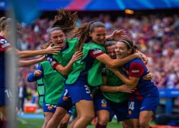 Barcelona Triunfa na Champions Feminina: Recorde e TrГѓВ­plice Coroa!