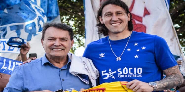 CГѓВЎssio Anunciado Pelo Cruzeiro! Como Foi a Chegada do Goleiro? Veja agora