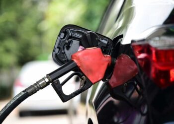 Reajuste da gasolina reforГѓВ§a percepГѓВ§ГѓВЈo de independГѓВЄncia da Petrobras; veja anГѓВЎlises