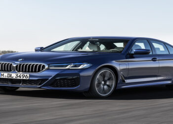 Descubra os 5 sedГѓВЈs mais econГѓВґmicos de 2024 e surpreenda-se com a tecnologia hГѓВ­brida que alia desempenho, conforto e economia de combustГѓВ­vel. Saiba mais sobre os destaques do ano!