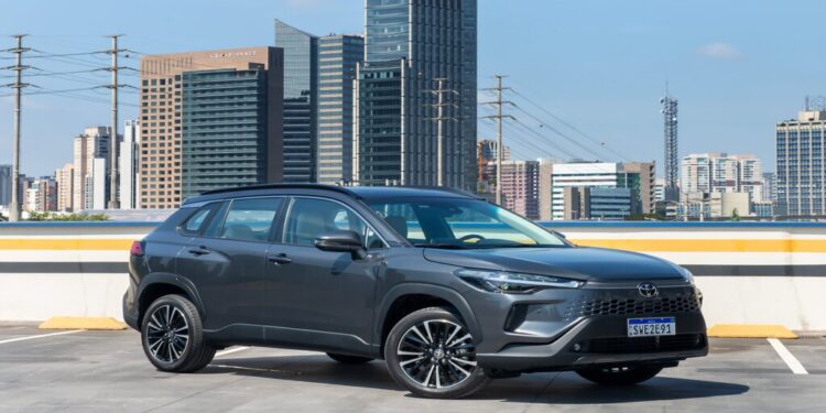 Os carros mais econГѓВґmicos de 2024 no Brasil: veja os nГѓВєmeros impressionantes dos hГѓВ­bridos da Toyota