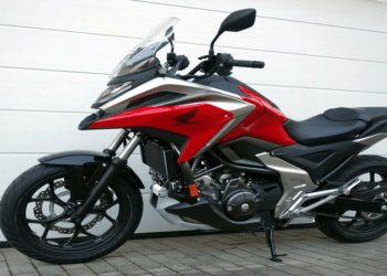 Moto que troca de marcha sozinha chega ao Brasil!Г‚В ConheГѓВ§a a Honda NC 750X DCT