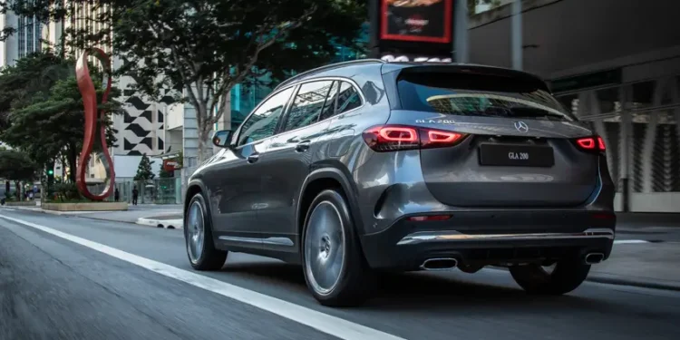 Mercedes-Benz GLA 200: PreГѓВ§o e Performance no Mercado dos Carros SUVs Premium