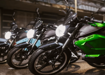 Motos elétricas em 2024: Sustentabilidade e tecnologia nas ruas