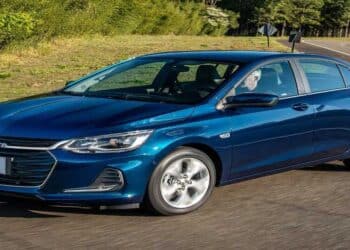 Conheça o incrível Chevrolet Onix Plus, o sedã que faz 22km/l