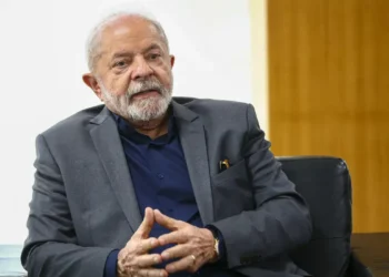 Lula diz que vai sancionar projeto que libera cassinos e jogos de azar