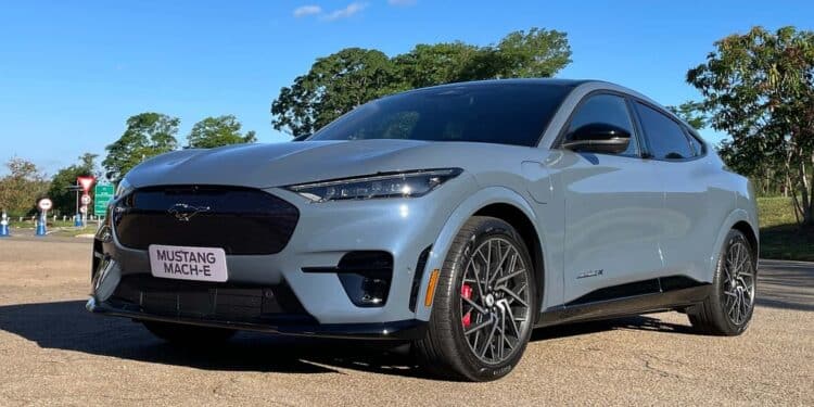 Principais carros elétricos de 2024 para quem gosta de eficiência
