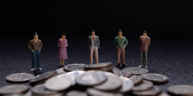 Focus aponta altas, com IPCA 3,88% e Selic a 10,25%