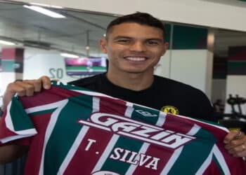 Thiago Silva: Festa de RecepГѓВ§ГѓВЈo no MaracanГѓВЈ Chama AtenГѓВ§ГѓВЈo Internacional!
